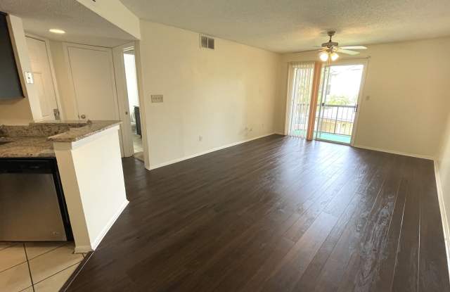 1972 Lake Atriums Circle#181