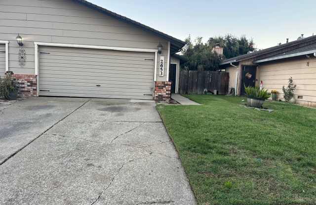 Desirable Duplex Unit with Lincoln Schools