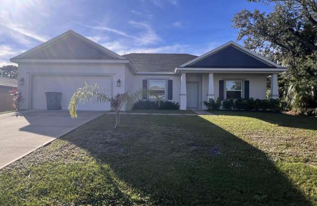 1031 Grapefruit Road SE