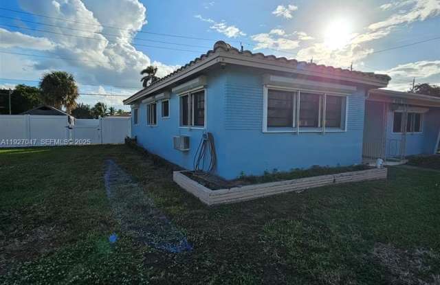 Photo of 3202 Pierce St