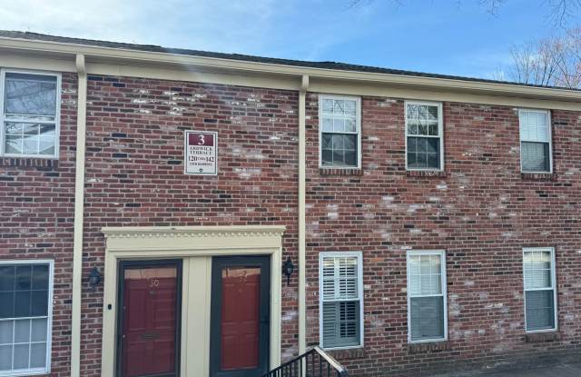 Chatham Village spacious 2 Bedroom 1.5 Bath Townhome $1,900/month - 132 Ardwick Terrace, Montgomery County, PA 19446