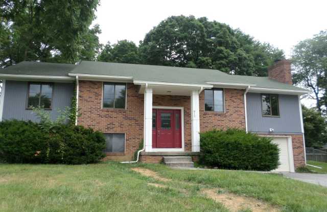 4 Bedroom 3 Bath House with 1 Car Garage