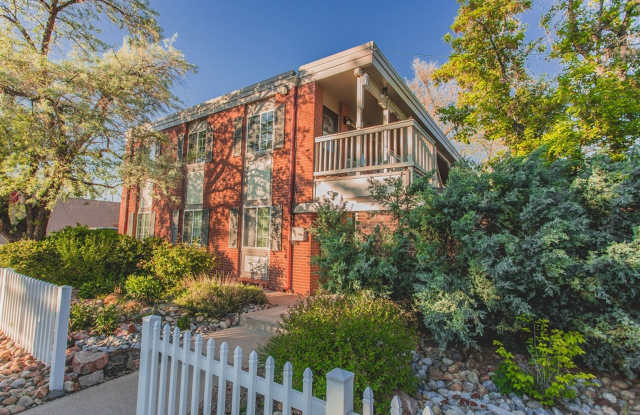 2401 Walnut Street
