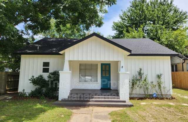 1114 South Stockton Avenue