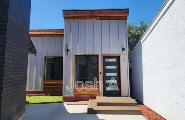 Photo of 5347 Bingham Court, #2