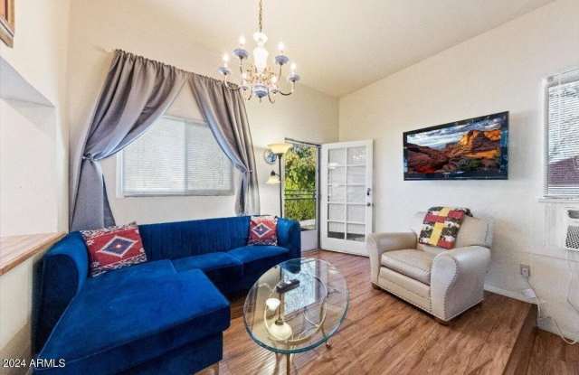 8507 E HAZELWOOD Street unit: Guest H