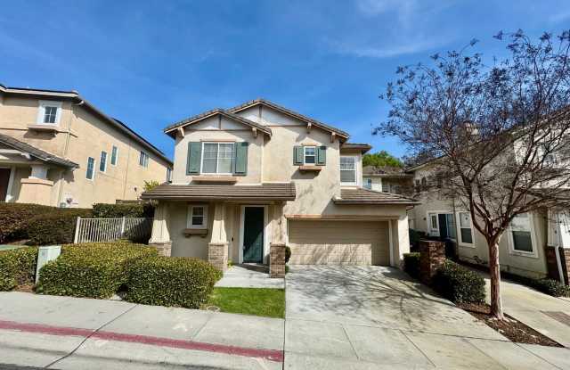 Stunning 4B/2.5BA Home in Gated Community in Poway!