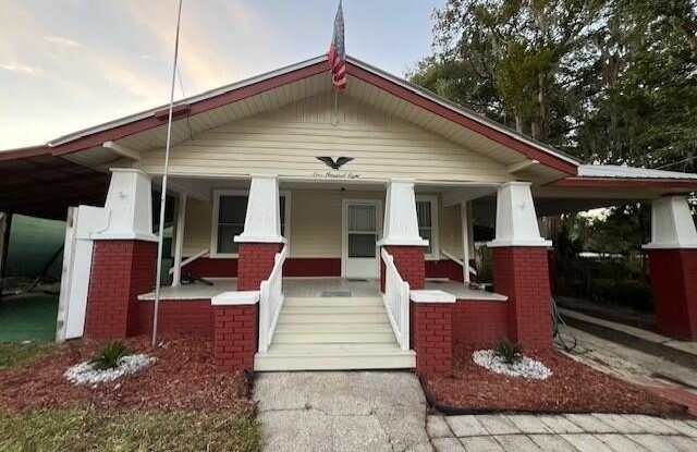 Photo of 108 FERN Street