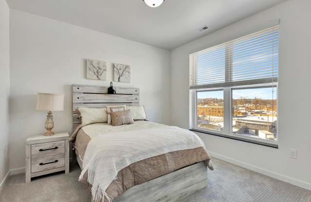 Silver Lake Crossing