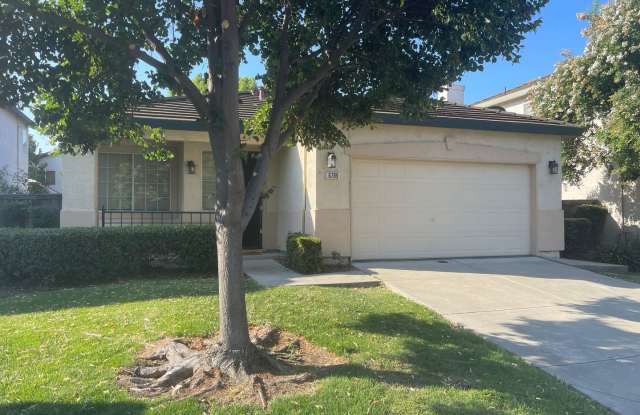 Very nice 3br/2ba in Gated Community