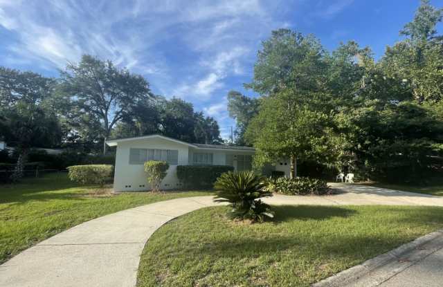 Close to Campus