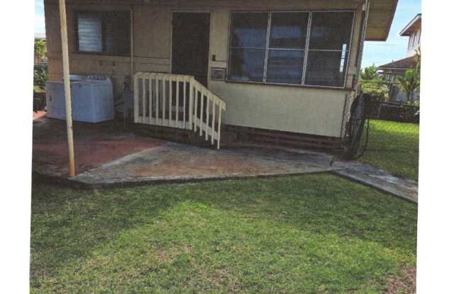 Cozy 2 bedroom in convenient Pearl City