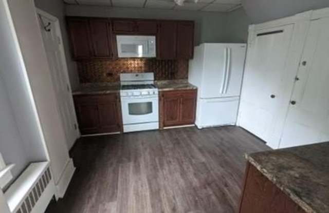 92 Valley Avenue unit: 92