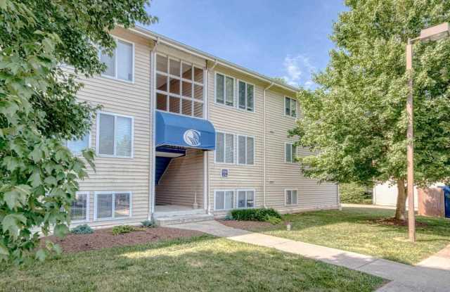 1790 Liberty Lane - 1Unit 37