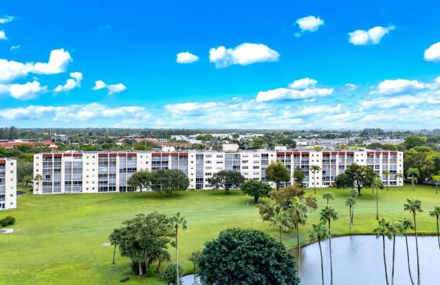 Photo of 3951 Via Poinciana