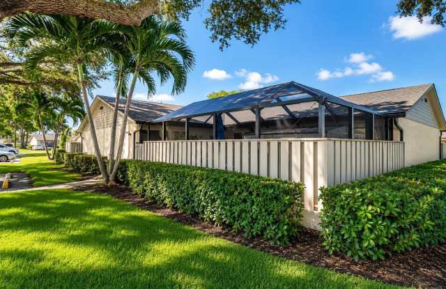 1433 Captains Walk