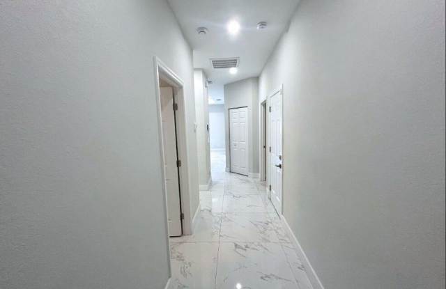 398 Pennfield Avenue