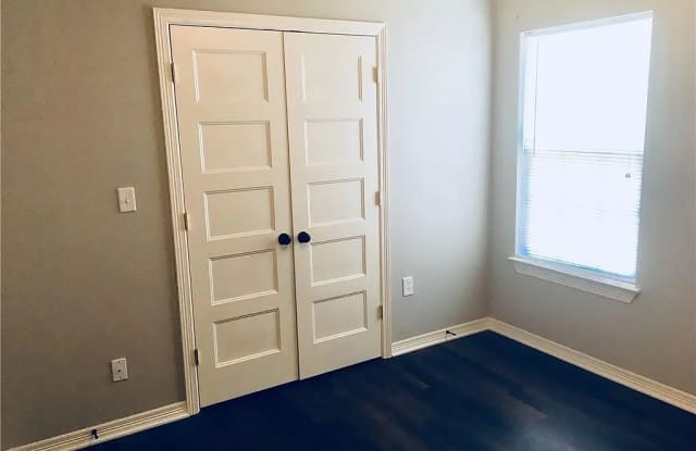 635 North 15th Street - A