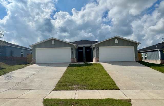 Photo of 6601 NW Gregory St