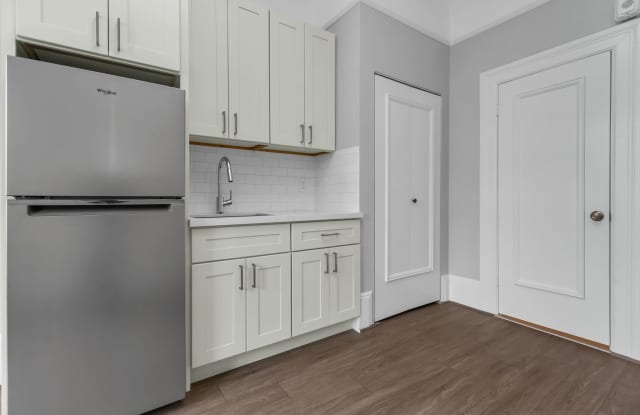 2136 Broderick Street