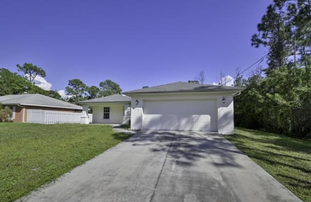 615 Summit Avenue South - 615 Summit Avenue, Lehigh Acres, FL 33974