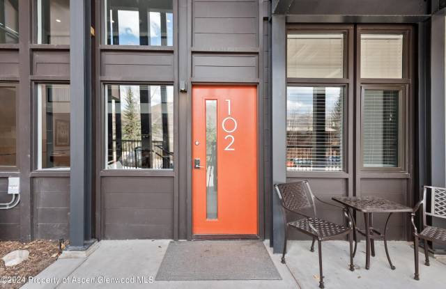 800 S Mill Street unit: 102C