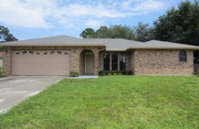 NW Palm Bay for Lease - 921 Celle Avenue Northwest, Palm Bay, FL 32907