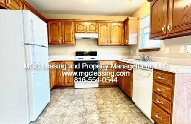 523 North Foxridge Drive