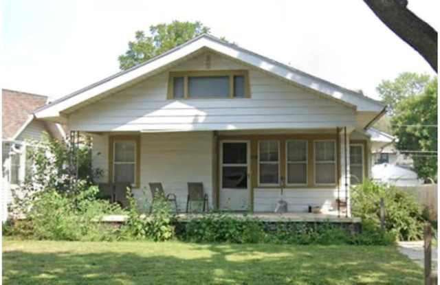 Photo of Four bedroom, one bathroom for rent in Morningside