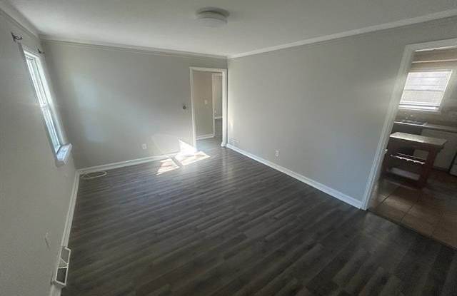 23109 Stauber Avenue