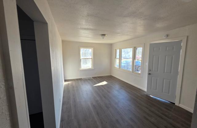 LIMITED TIME**NO APPLICATION FEE**1/2 OFF DEPOSIT**