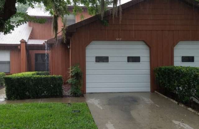 2701 Northeast 10th Street