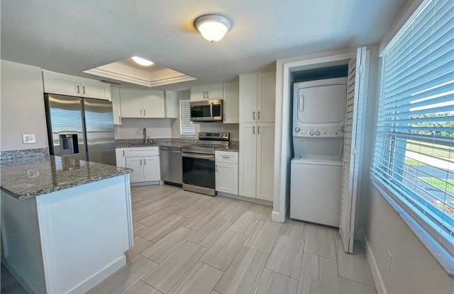 5023 SW 16th Place unit: 202