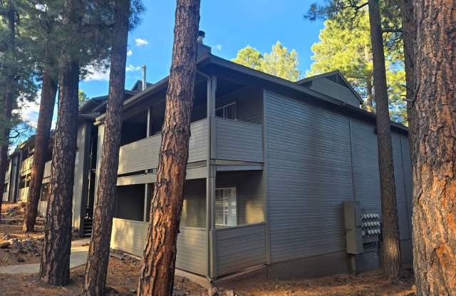 Photo of Upgraded West-Flagstaff Condo in the Arbors - 2 Bed, 2 Bath - NO Students  NO Pets! - Avail. NOW!!