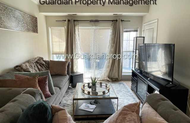 Eden Prairie Southwest Station Condo, 2 Full Baths, 1 Parking Space, Amenity Rich Building