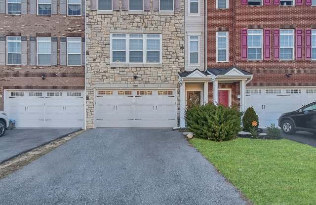 Coming Soon! Gorgeous and Modern 3-Level Townhome with 2-Car Garage, Hardwood Flooring, 3/Bedrooms, 3.5 Baths, Open Concept and More - 12395 Sandstone Street, Waldorf, MD 20601