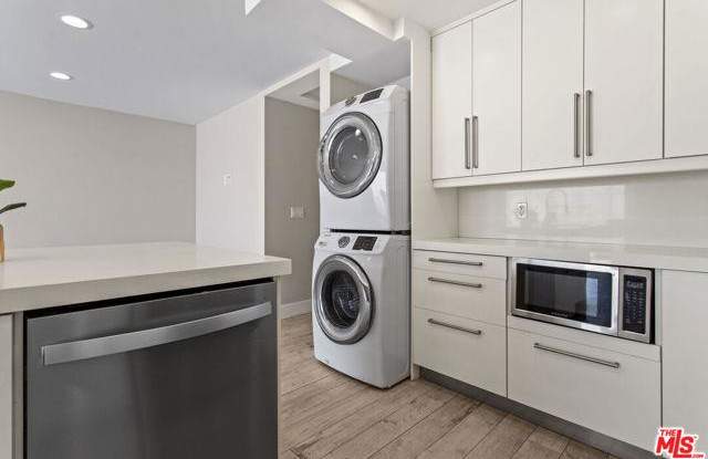 6955 Trolleyway South