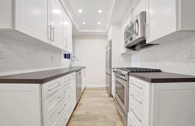 1181 Packers Cir Unit 111