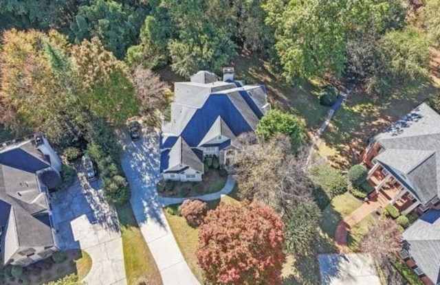 2502 Oak Hill Overlook