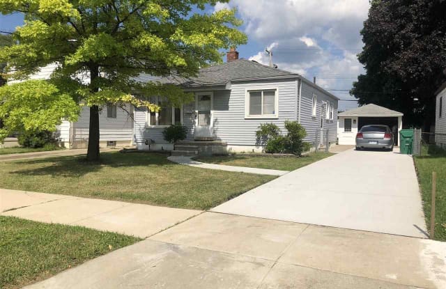 24688 Schroeder - 24688 Schroeder Avenue, Eastpointe, MI 48021