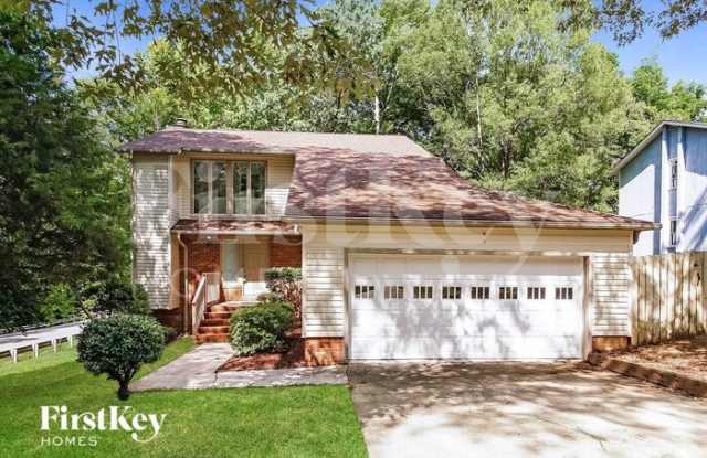 606 Mirawood Trail Northeast