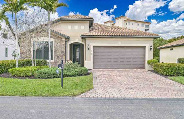 ** 2 bed 2 bath Single Family Home in Waters Edge **