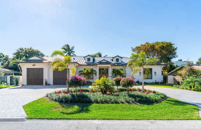 18 NW 15th Street
