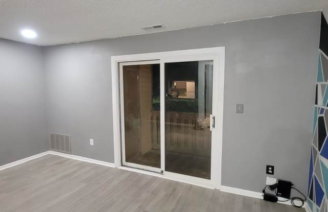 1811 Ravens Crest Drive