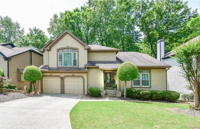 3115 Park Chase