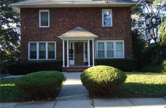 37 Highland Avenue - 37 Highland Avenue, Metuchen, NJ 08840