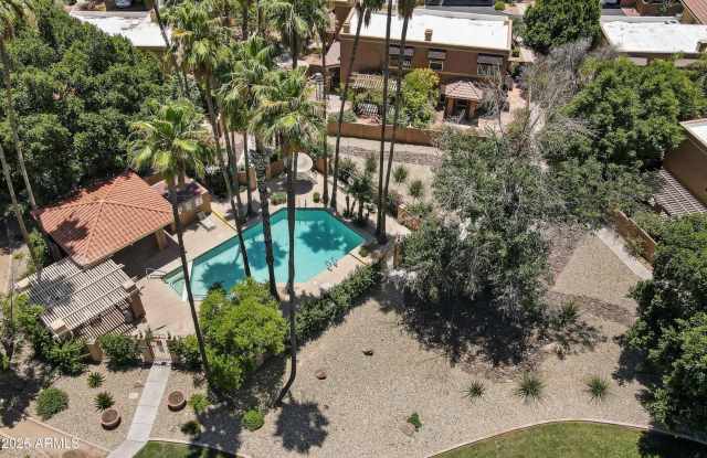 10420 N 11TH Street unit: 3