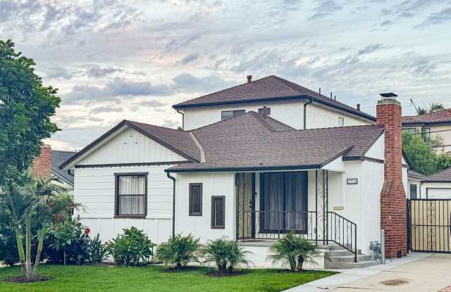 Photo of Beautiful 3bd 2 ba House