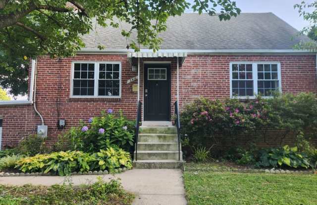 Photo of Lovely 4BR/3BA single family home with attached garage located in Montgomery County.
