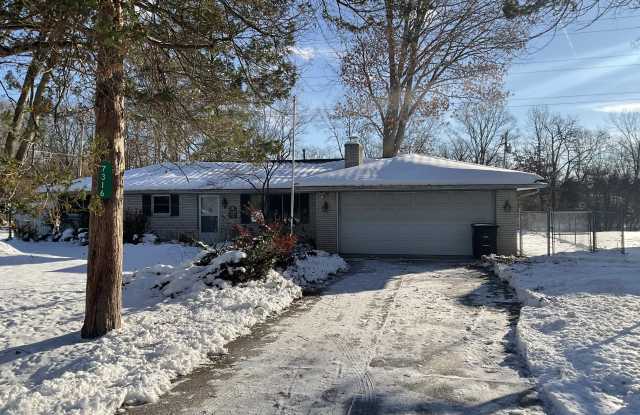 Photo of 7316 Riverton Dr